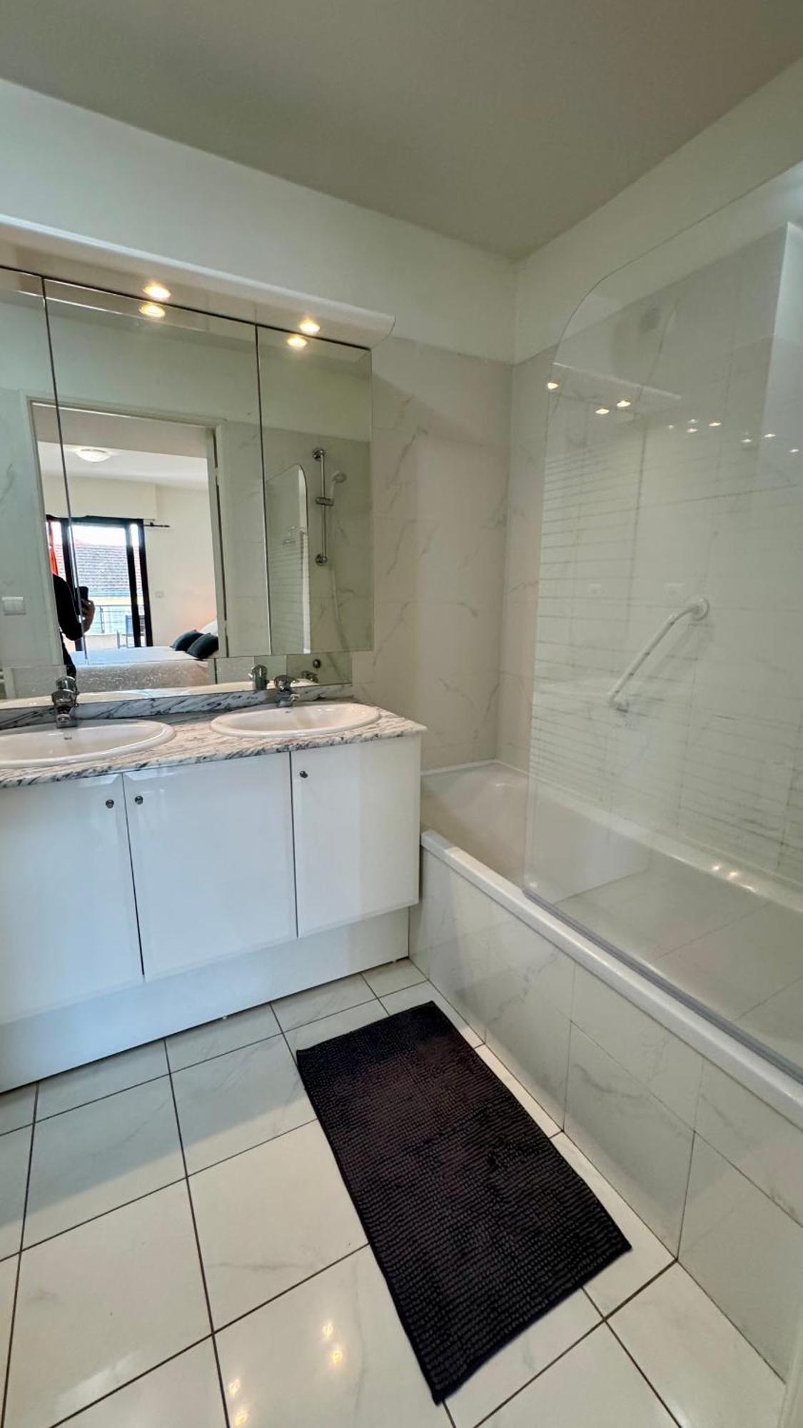 Spacious Luxury Apt, 12 Min Walk To Croisette Beach And Conf Centre Cannes Buitenkant foto